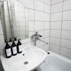 Полулюкс (С балконом), Апартаменты Панда