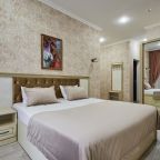 De Luxe, Отель Аркадия + by Sun City Hotels