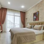De Luxe, Отель Аркадия + by Sun City Hotels