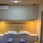 Мини-дом (С террасой и печью барбекю), Гостевой дом LakePark