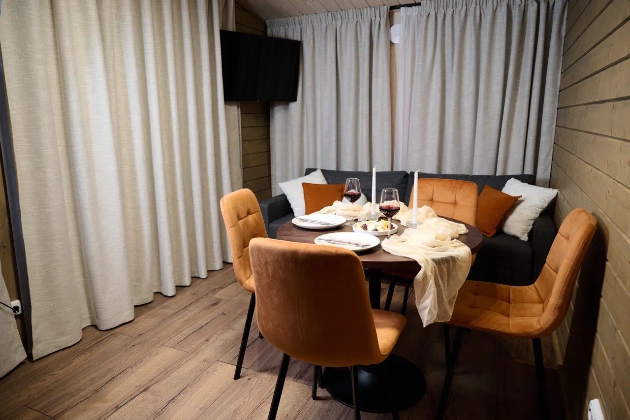 Дом (Для пар (с 1 спальней)), Спа-отель Хюгге на озере