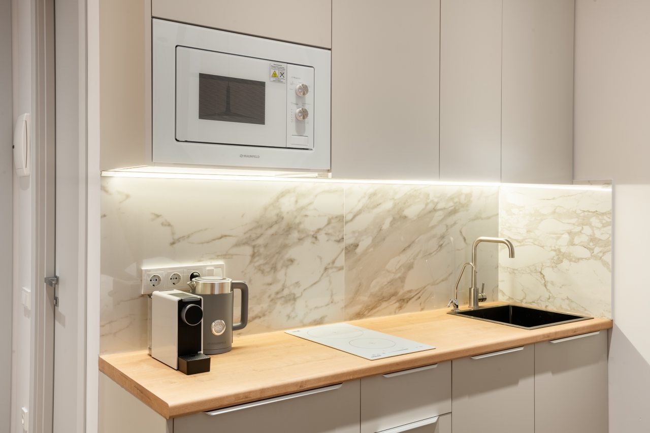 Студио (Бизнес с лоджией), Дизайнерские апартаменты у м. Динамо