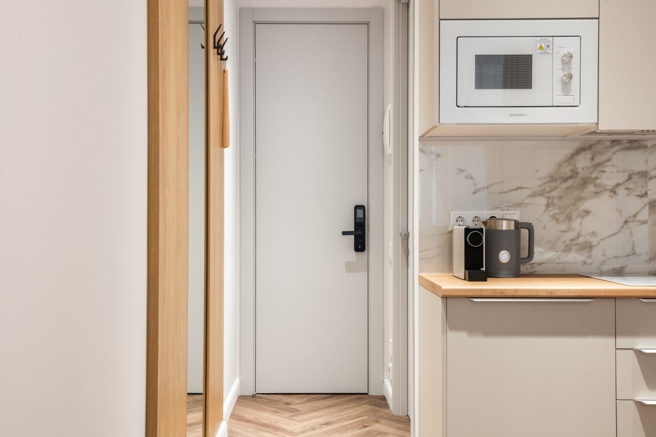 Студио (Бизнес с лоджией), Дизайнерские апартаменты у м. Динамо