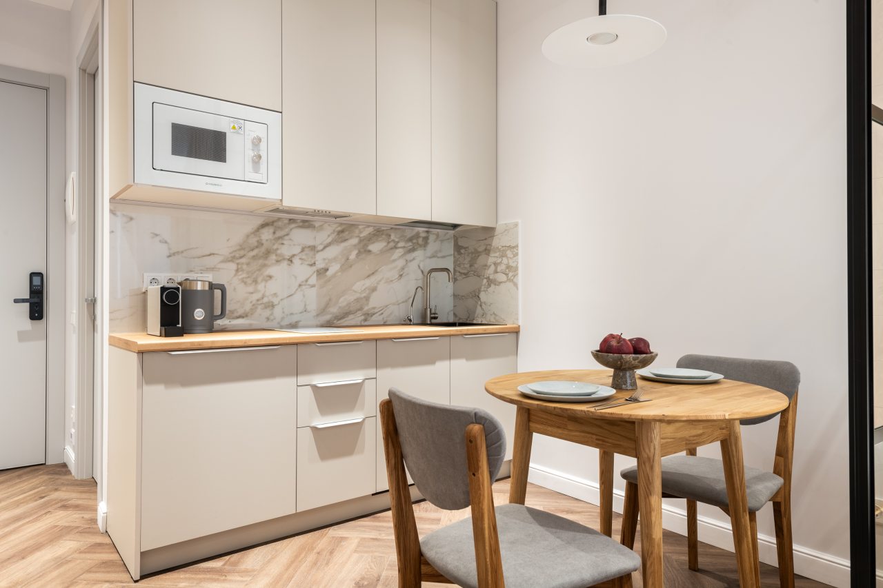 Студио (Бизнес с лоджией), Дизайнерские апартаменты у м. Динамо