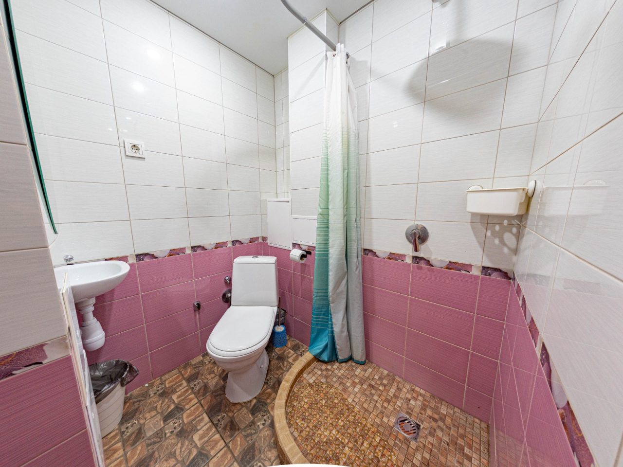 Двухместный (С душевой и санузлом), Мини-отель Соня