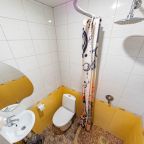 Трёхместный и более (С душем и санузлом), Мини-отель Соня