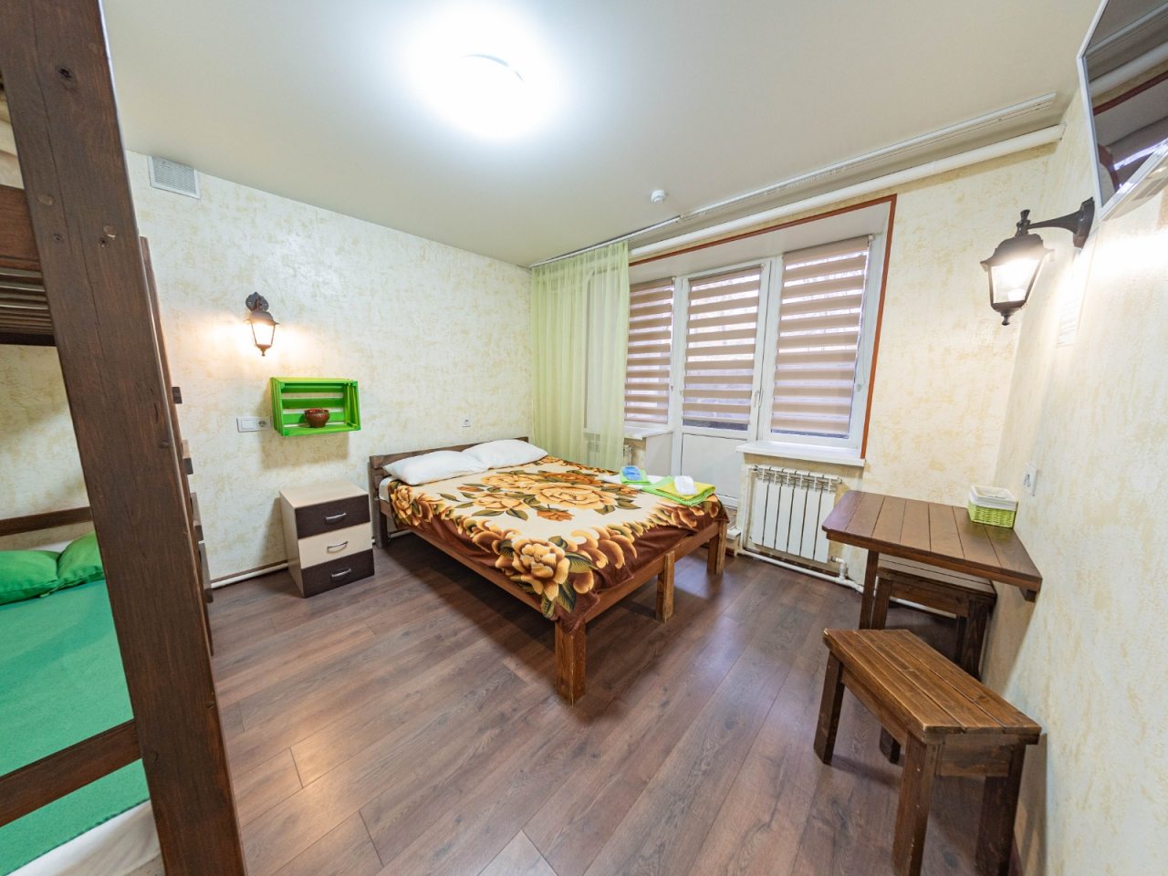 Четырехместный (С душем и санузлом), Мини-отель Соня