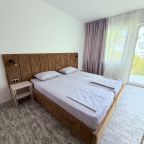 Люкс (Двухместный с доп. местом № 6), Бутик-Отель Кедр