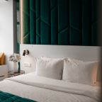 Люкс, Отель ApeironSpace