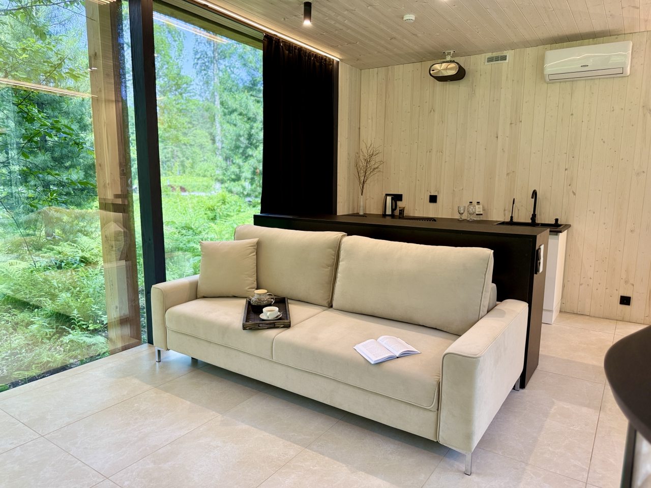 Вилла (LUMO вилла), База отдыха PINEWOOD resort & SPA