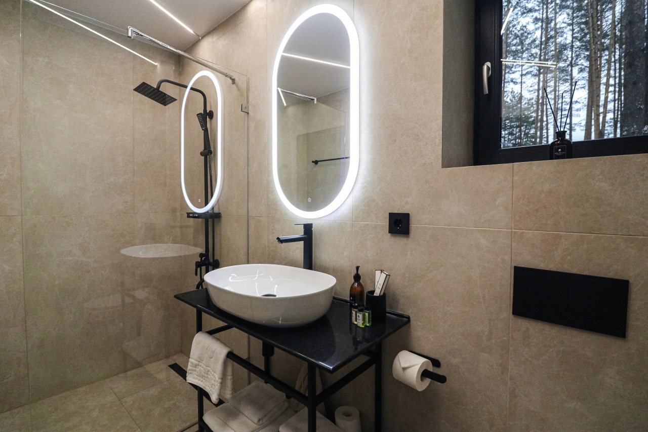 Вилла (С панорамными окнами), База отдыха PINEWOOD resort & SPA