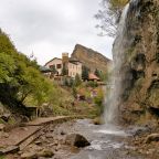 Объект находится в горах, Отель Медовые Водопады