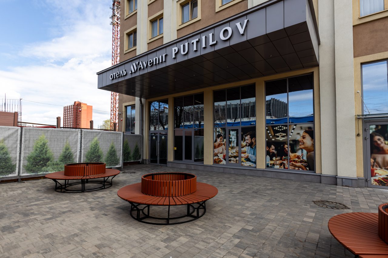 Трехместный (Сияющий Петербург), Апартаменты White nights