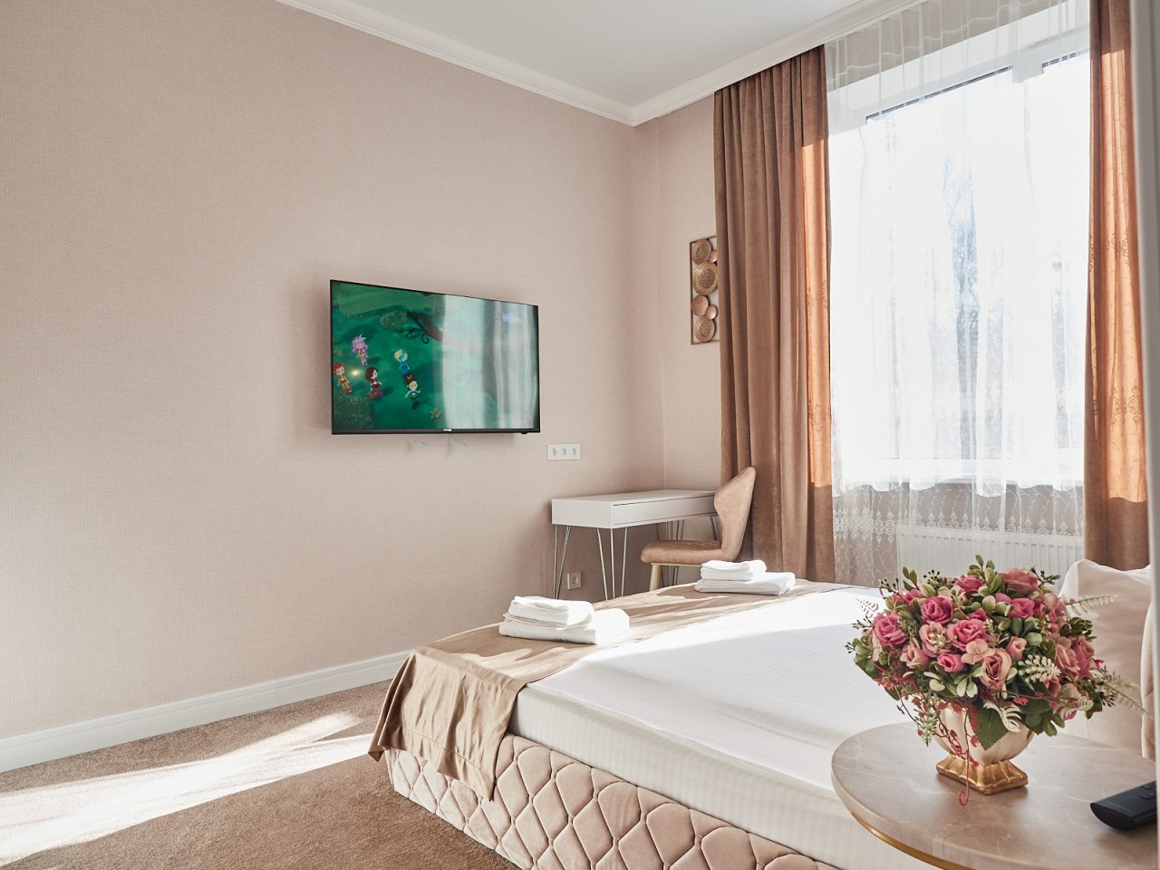 Люкс (Семейный двухкомнатный  люкс на 2 этаже), Гостевой дом Е17