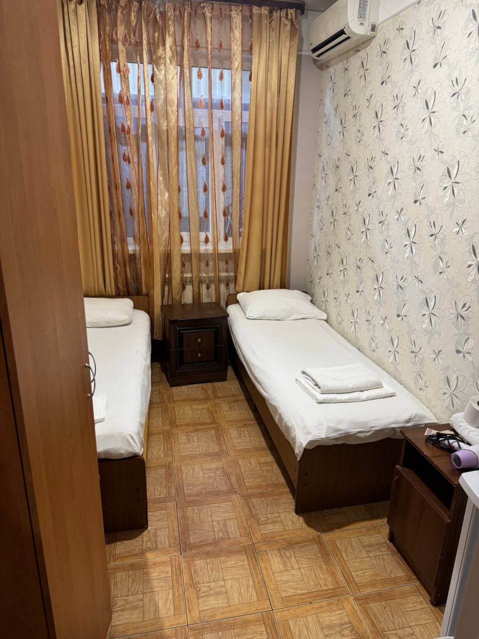 Номер (Двухместный местный Эконом), Гостиница Три пальмы