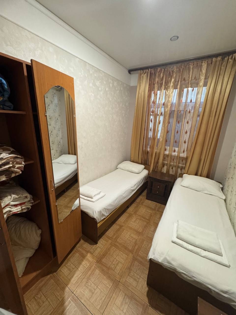 Номер (Двухместный местный Эконом), Гостиница Три пальмы