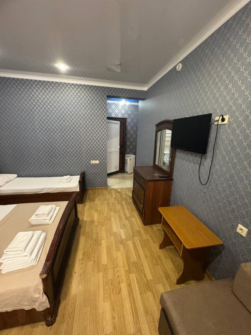 Пятиместный (Стандартный номер), Гостиница Три пальмы