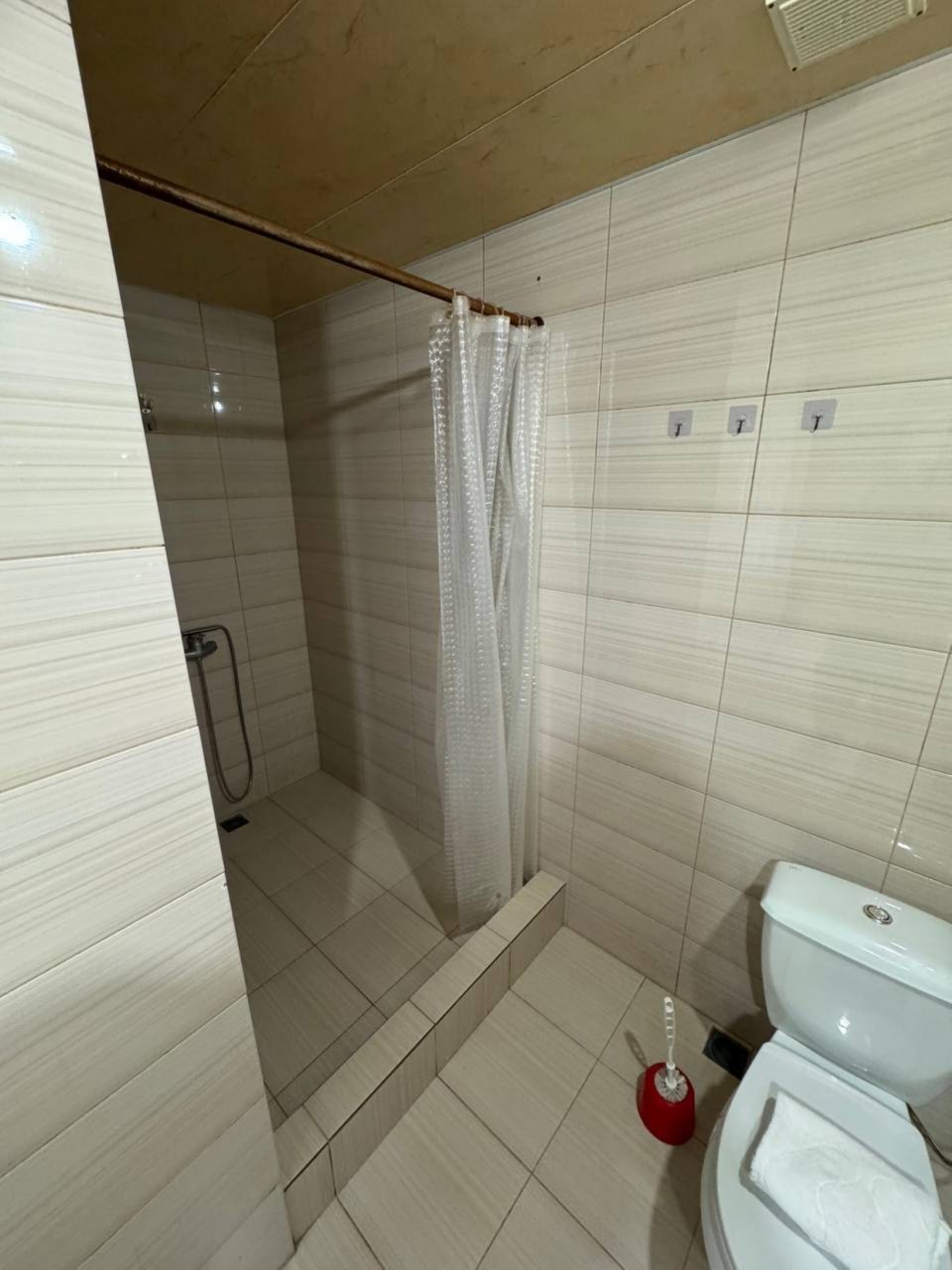 Пятиместный (Двухкомнатный), Гостиница Три пальмы