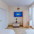 De Luxe (Райский уголок), Апарт-отель Yakamoz