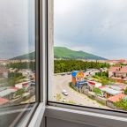 De Luxe (Райский уголок), Апарт-отель Yakamoz
