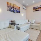 De Luxe (Райский уголок), Апарт-отель Yakamoz