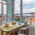 De Luxe (Райский уголок), Апарт-отель Yakamoz