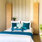 Люкс (Море и сосны), Апарт-отель Yakamoz