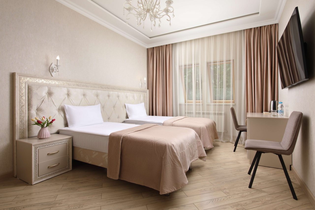 Полулюкс (ПОЛУЛЮКС (ДВЕ РАЗДЕЛЬНЫЕ КРОВАТИ)), Гостиница Hotel&Dallas