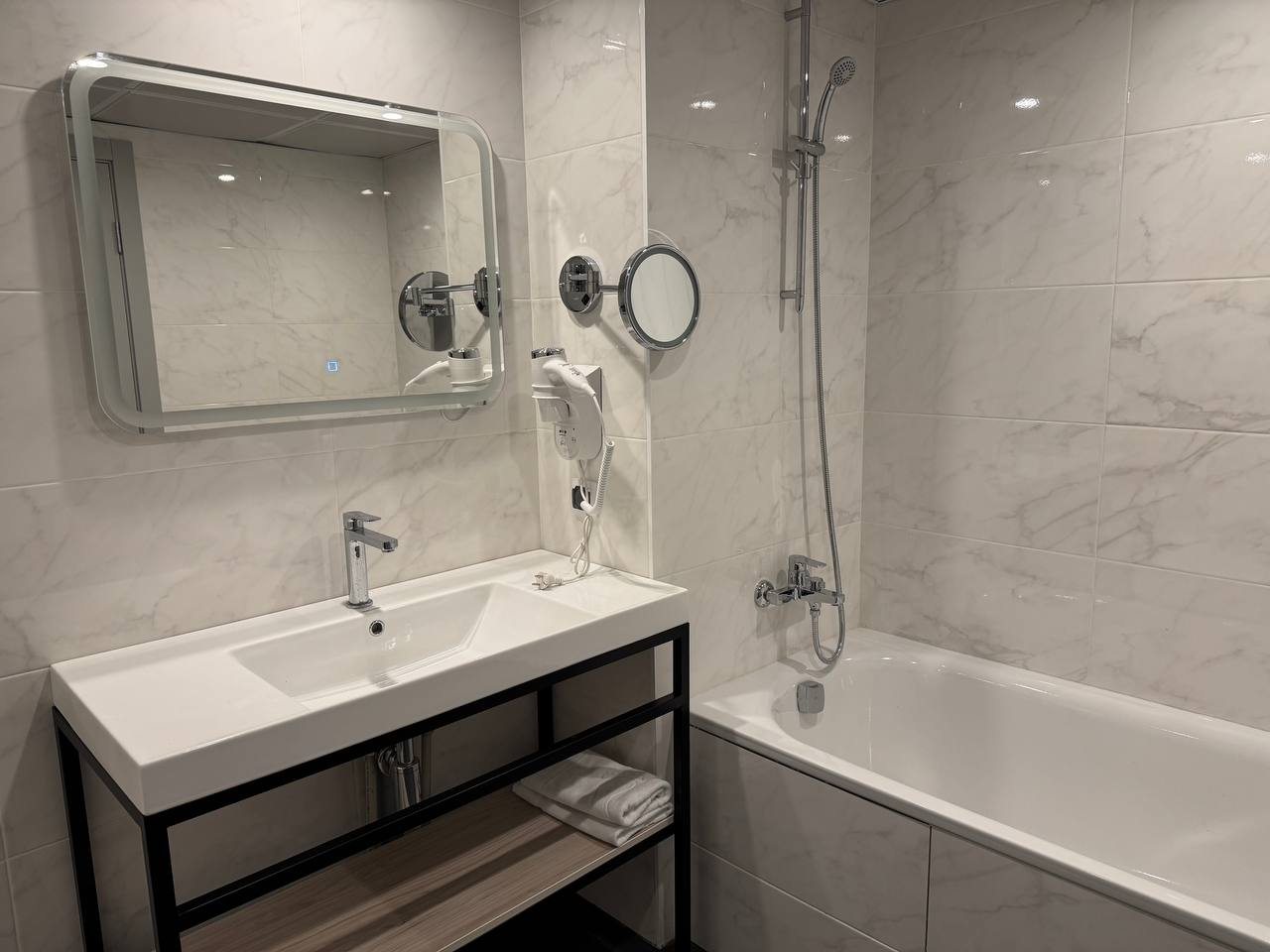 Люкс (Семейный люкс), Отель Bobo st.art