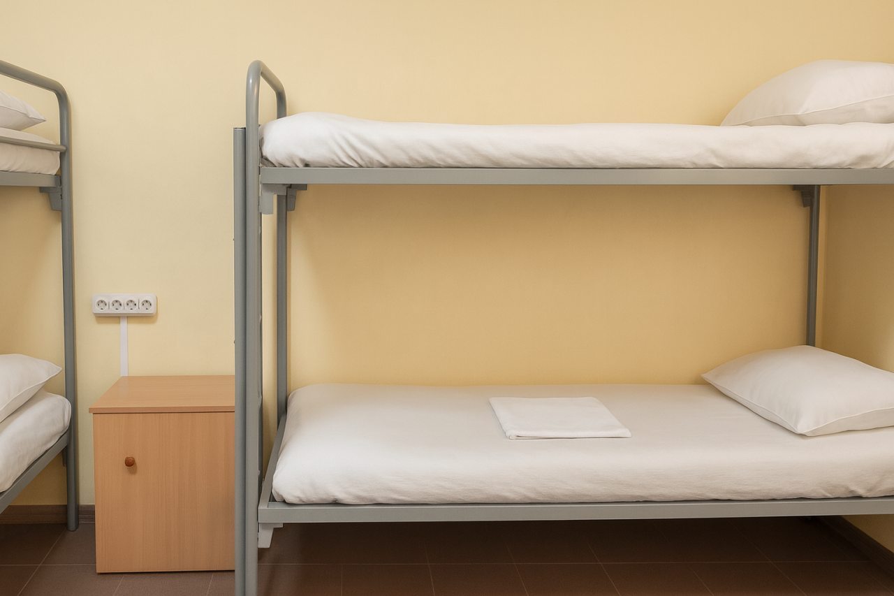 двухярусная кровать