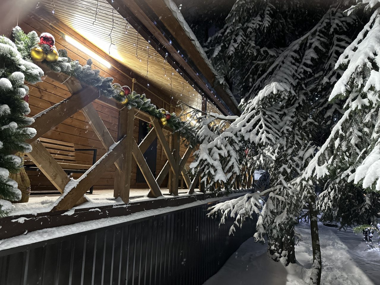 Шале (Семейный), База отдыха Сабр