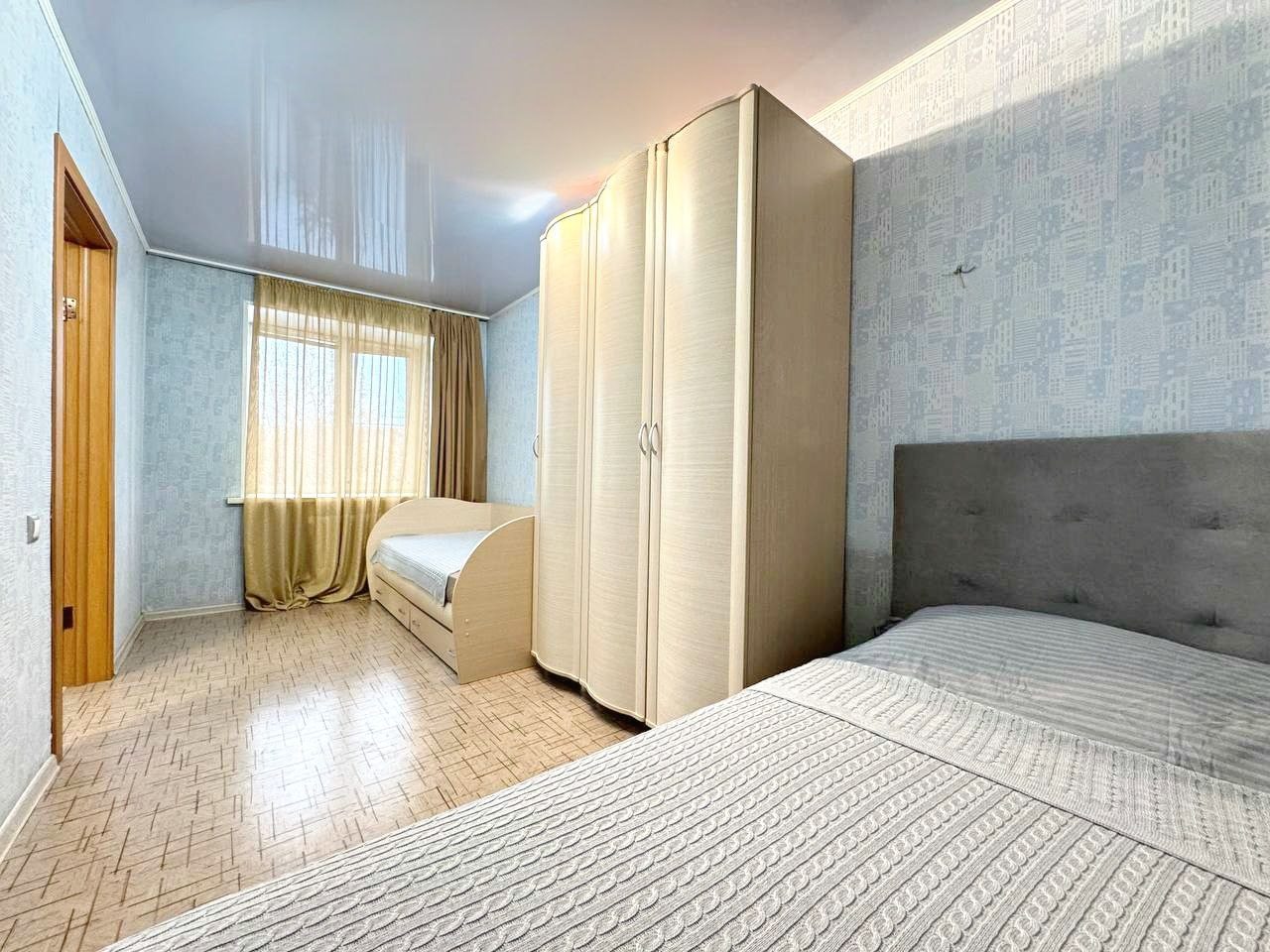 Апартаменты (Двухкомнатные), Двухкомнатные апартаменты в центре на Дзержинского