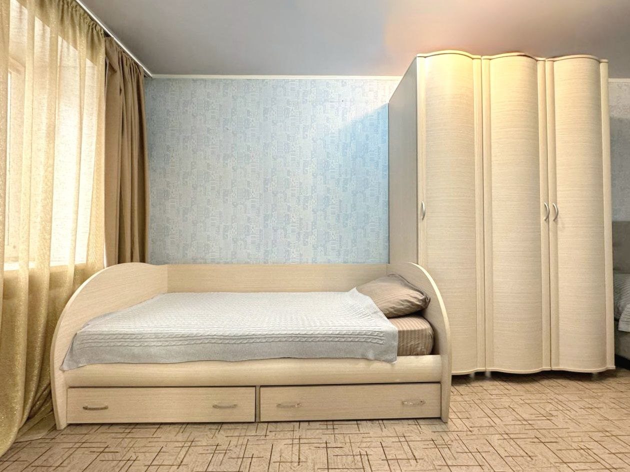 Апартаменты (Двухкомнатные), Двухкомнатные апартаменты в центре на Дзержинского