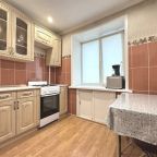 Апартаменты (Двухкомнатные), Двухкомнатные апартаменты в центре на Дзержинского