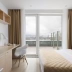 Апартаменты (Стандарт с террасой), Апарт-отель YES Technopark