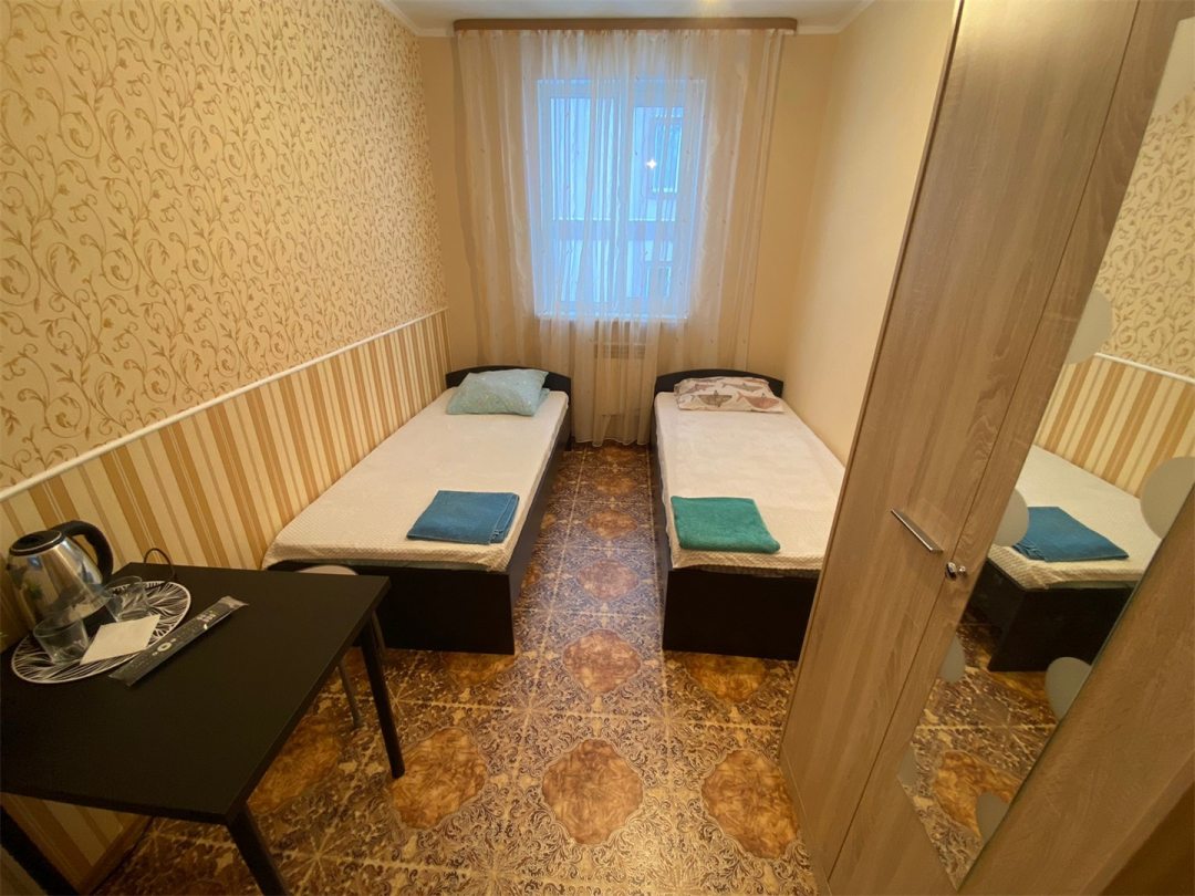 Двухместный (C двумя односпальными кроватями) гостиницы Хант на Кирова, Ханты-Мансийск