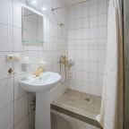 Трехместный (Стандарт 3), База отдыха Даховская Долина