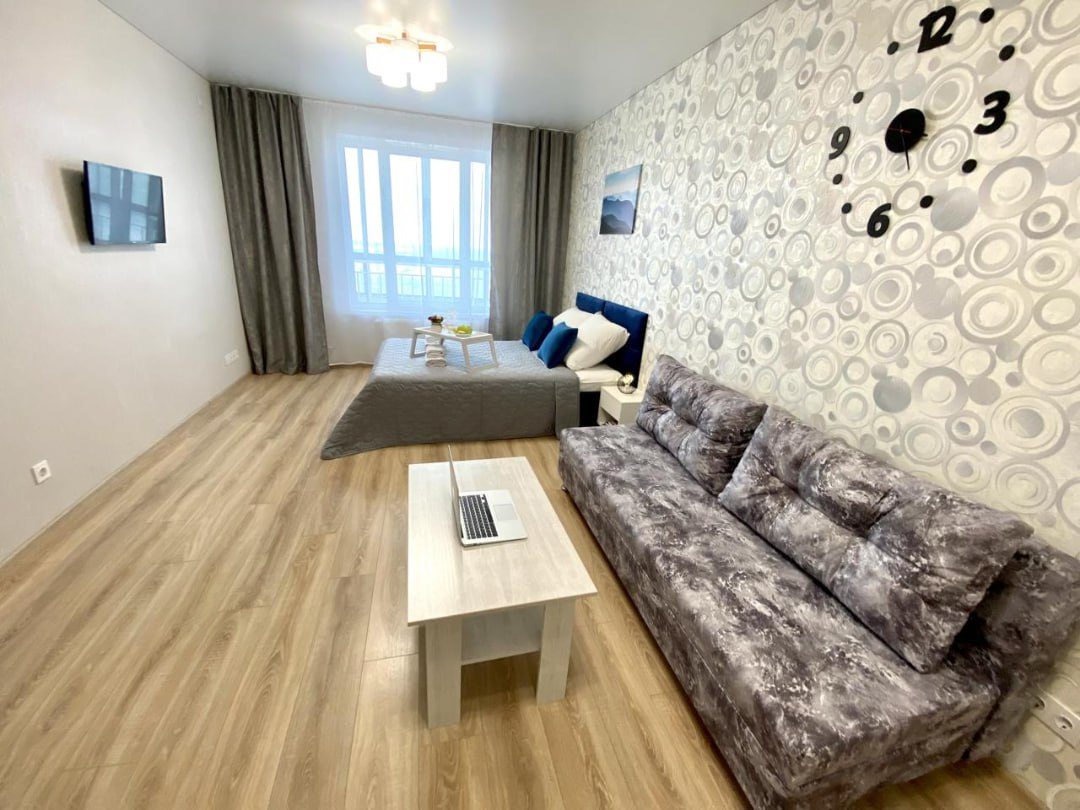 кровать двуспальная