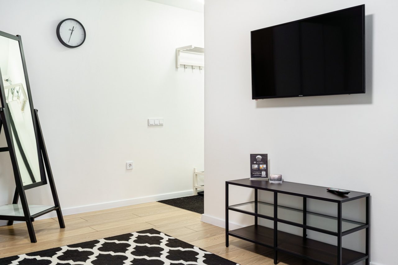 Жильё полностью ваше, Апартаменты GOOD NIGHT на Учебной 45