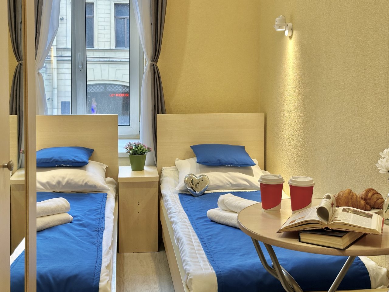 Двухместный (Студия с раздельными кроватями), Апартаменты Аничков Бридж SyncotelHome