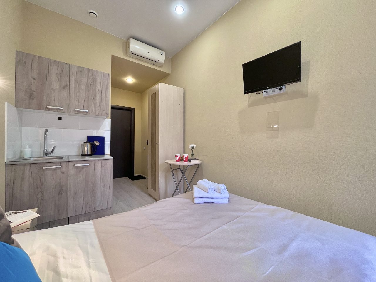 Двухместный (Улучшенная студия с двуспальной кроватью), Апартаменты Аничков Бридж SyncotelHome