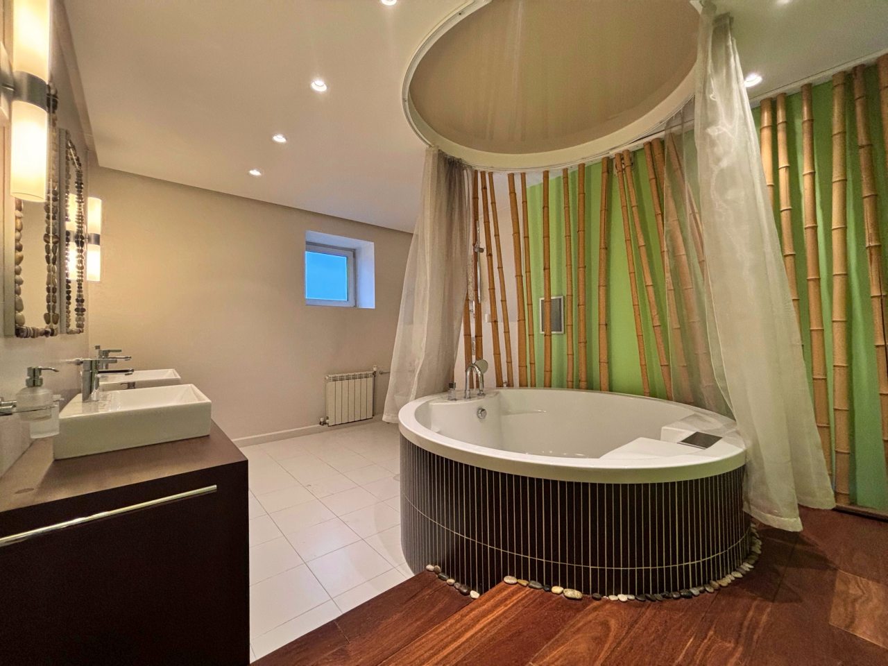 Апартаменты (HomeApart 5-комнатные апартаменты Белорусская,15), Апартаменты Home Apart Свердлова 26