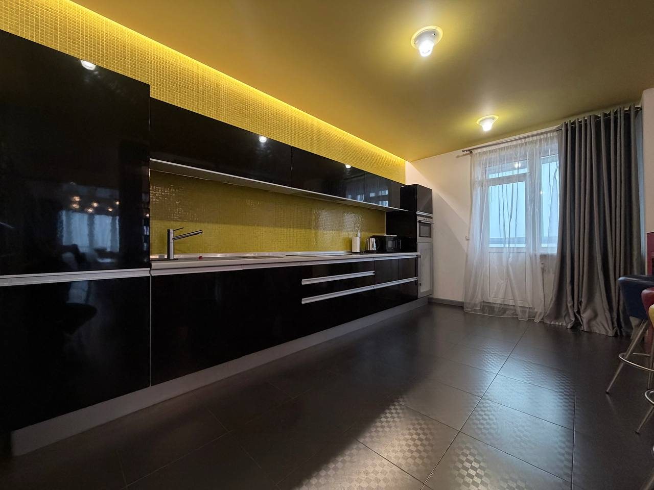 Апартаменты (HomeApart 5-комнатные апартаменты Белорусская,15), Апартаменты Home Apart Свердлова 26