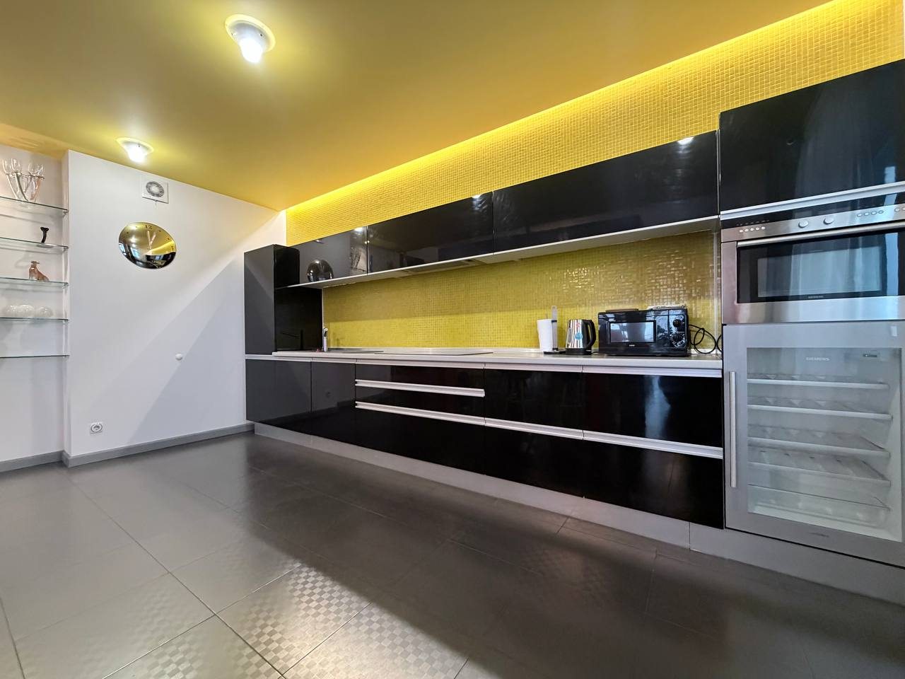 Апартаменты (HomeApart 5-комнатные апартаменты Белорусская,15), Апартаменты Home Apart Свердлова 26