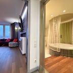 Апартаменты (HomeApart 5-комнатные апартаменты Белорусская,15), Апартаменты Home Apart Свердлова 26