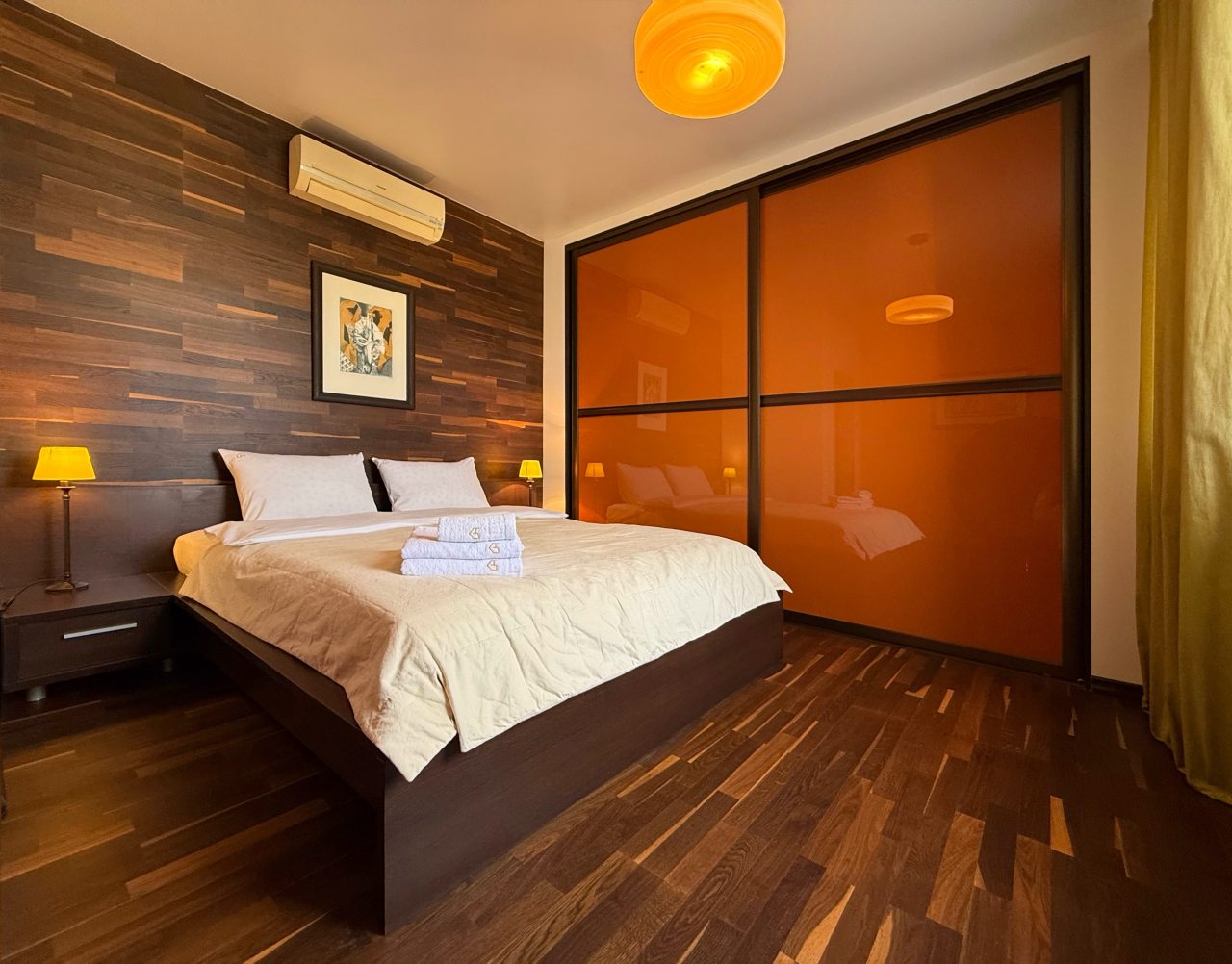 Апартаменты (HomeApart 5-комнатные апартаменты Белорусская,15), Апартаменты Home Apart Свердлова 26