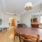 Апартаменты (Просторные 4-комнатные Свердлова 26), Апартаменты Home Apart Свердлова 26