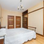 Апартаменты (Просторные 4-комнатные Свердлова 26), Апартаменты Home Apart Свердлова 26