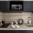 Встроенная мини-кухня, Апарт-отель Metro Apartments