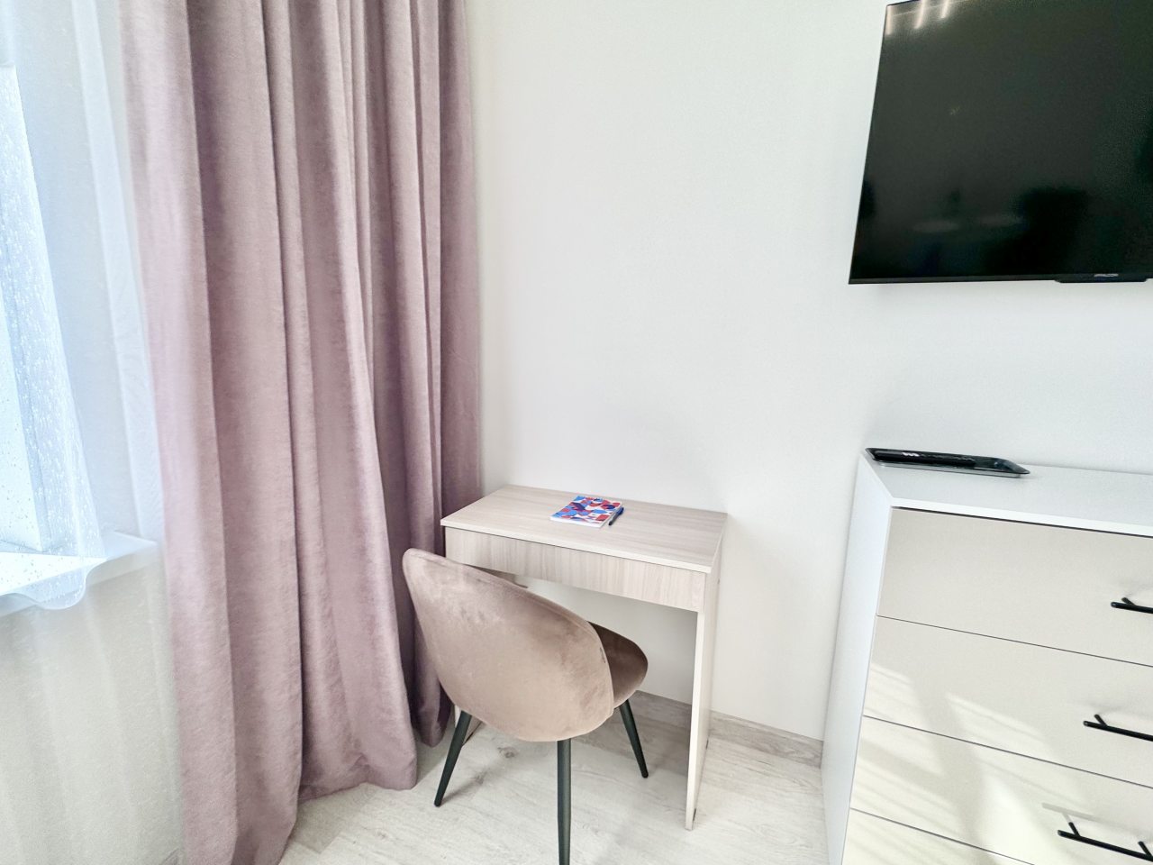 Двухместный (Комфорт Полуторный Диван), Апарт-отель Metro Apartments